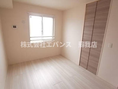 【寝室】 | パークサイドSOGA | 寝室にいかがでしょうか