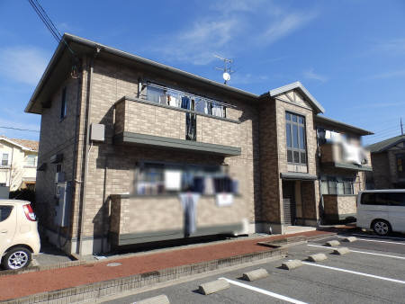 グランシャリオ堀川B棟