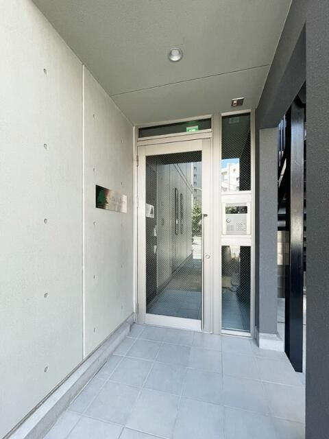 ヴィラ　ディ　ノーチェのエントランス