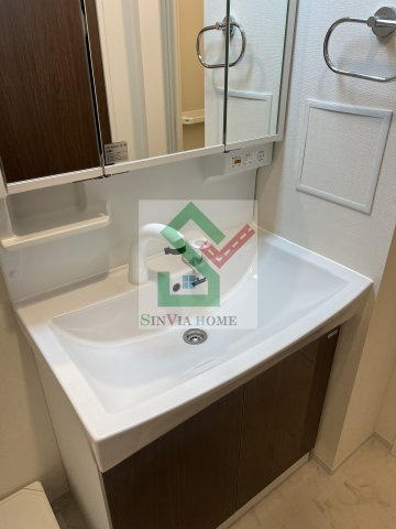 ラレコルトの独立洗面台