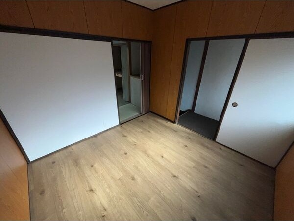 寝屋川市萱島東2丁目貸家の内装