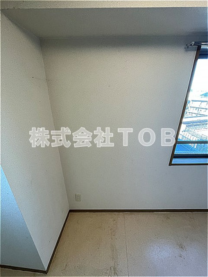 【その他】 | ウエストバレーⅡ | キッチン後ろ※クリーニング中の写真