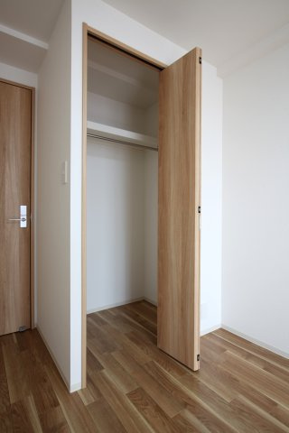 五条ビルの収納