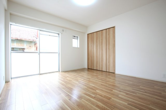 五条ビルの内装