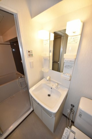 ウエンズ東心斎橋の洗面所