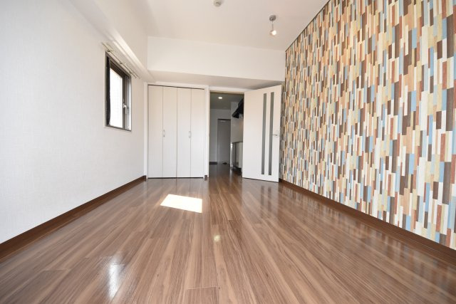 ウエンズ東心斎橋の寝室