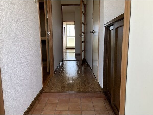 Surplus　Three　平和　　刈谷市の賃貸ならクラスホーム刈谷店の玄関