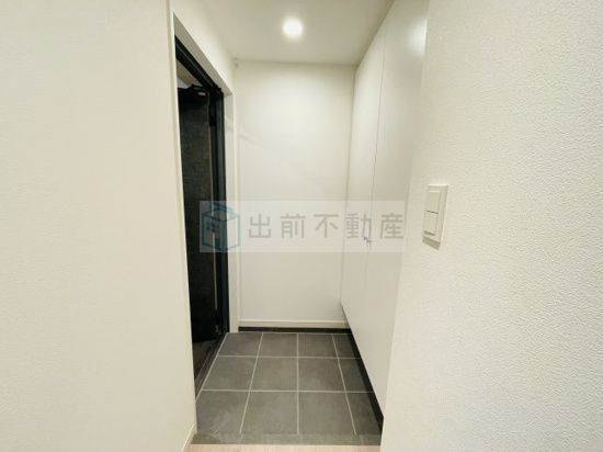 SYFORME　NEXT　IKEBUKURO　WESTの玄関