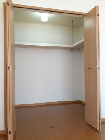 ベルファミーユ　Ⅰの収納