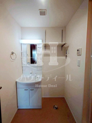 【独立洗面台】 | フローレス | 独立洗面台です