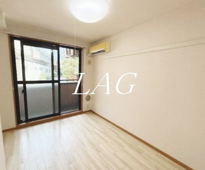 【居間・リビング】 | ヴィレッジヒル宮西 | 洋室のお部屋です。