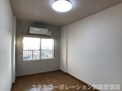 【洋室】 | パシフィック共栄大通参番館1101号室 | 6.7帖の洋室です♪