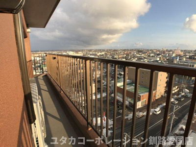 【バルコニー】 | パシフィック共栄大通参番館1101号室 | 10階からの眺めをぜひ…☆