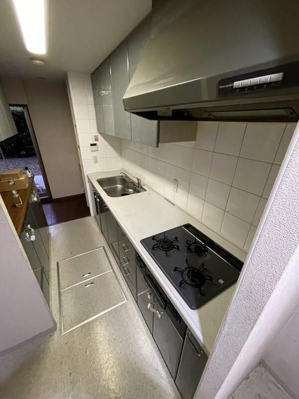 府中市浅間町３丁目の中古マンションのキッチン