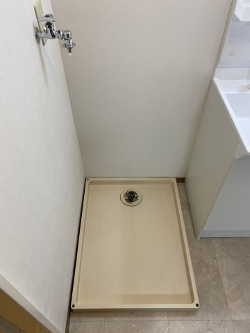 レーヴ泉Ⅲの設備|洗濯機置場