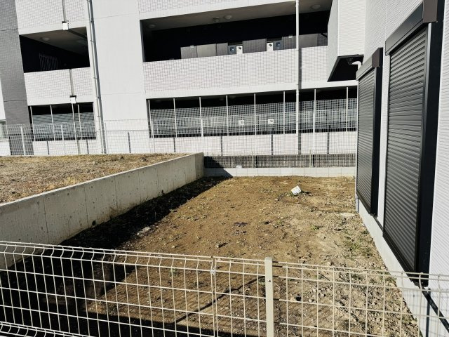 八王子市　兵衛　新築未入居戸建て　１期の庭|～ガーデニングなども楽しめる広い庭付き～