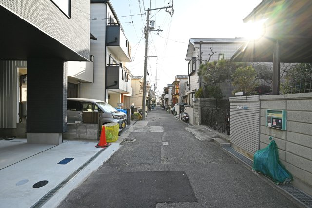尼崎市大庄北5丁目新築戸建の前面道路含む現地写真|2025年1月撮影