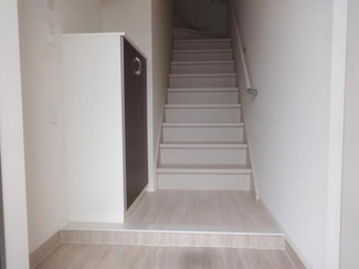 【玄関】 | グランチェスタ悠参番館 | 玄関（イメージ）