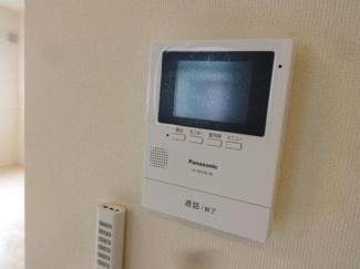 【内装】 | グランチェスタ悠参番館 | カメラ付インターホン（イメージ）