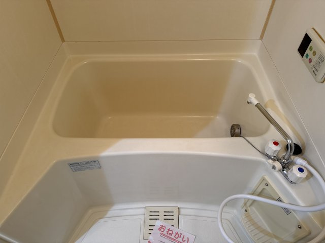 インプレスの浴室