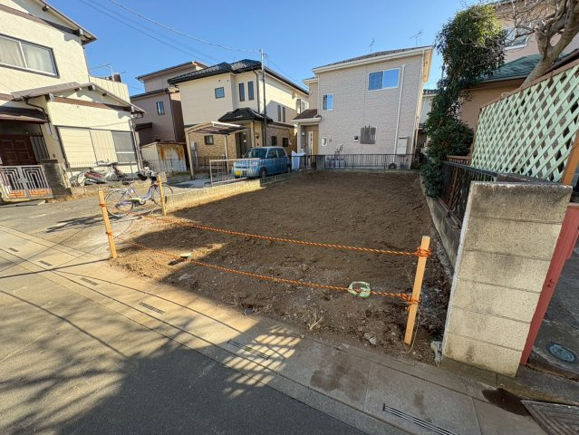 坂戸市石井　建築条件なし売地　東武東上線『北坂戸駅』徒歩22分　【千代田小学区】の外観