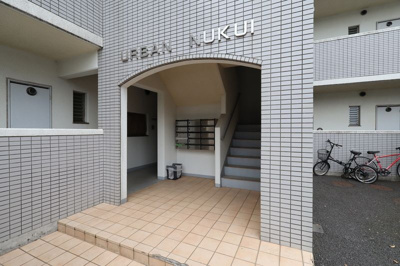 【エントランス】 | アーバン貫井 | 落ち着いたエントランスです