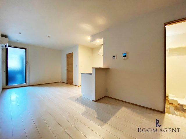 Precious庄内通の居間・リビング