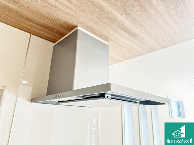 生駒市ひかりが丘　新築一戸建て　の設備|汚れにくいスロットフィルタでお手入れラクラク！ＬＥＤ照明付き！