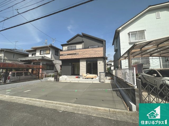 生駒市ひかりが丘　新築一戸建て　の外観|お客様に長く安心して住んでいだだける事にこだわった家づくり！住んでからのアフターサービスにもしっかりと取り組んでいます！