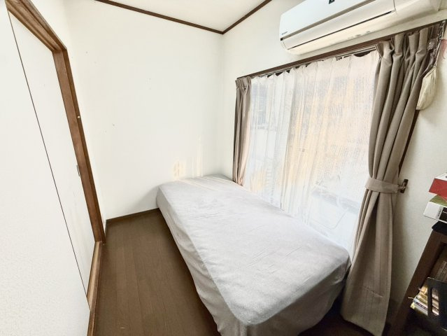 神戸市垂水区舞子台1丁目の洋室|お陽さまの光とさわやかな風をたっぷりとりこめます♪