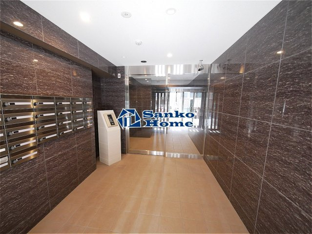 ラフィーネ音羽のロビー