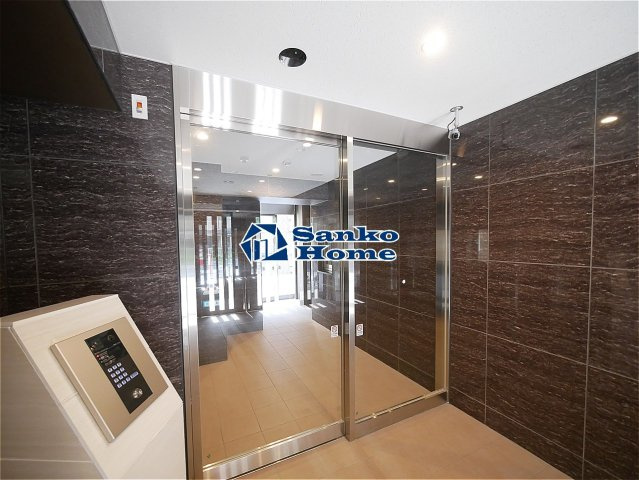 ラフィーネ音羽のエントランス