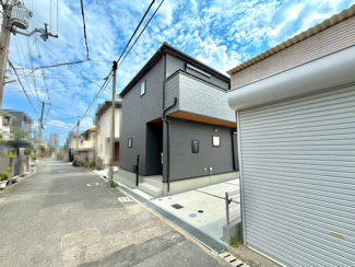 【前面道路含む現地写真】 | 西野　新築一戸建