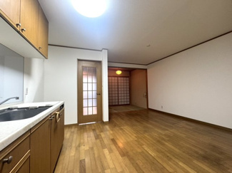 【居間・リビング】 | 衣笠高橋町貸家