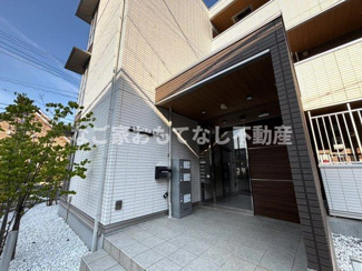 【エントランス】