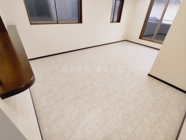 【居間・リビング】 | ふじみ野市苗間 | 開放感があり日当たり良好です