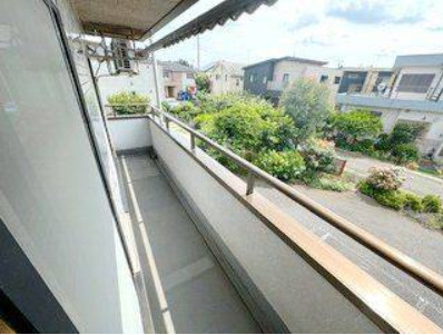 【バルコニー】 | グリーンプラザ所沢 | お洗濯にも便利なバルコニー付き