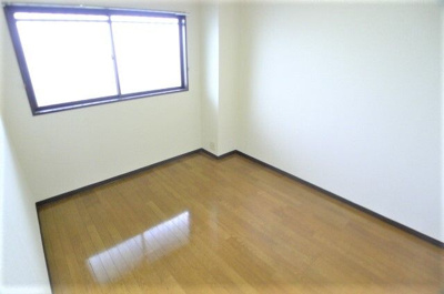 【寝室】 | グリーンプラザ所沢 | 広くて明るい寝室