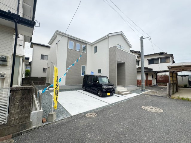 ーBloomーブルームー小倉南区津田新町1丁目4期　【小倉南区　新築戸建て】の駐車場|駐車スペース並列2台可能♪