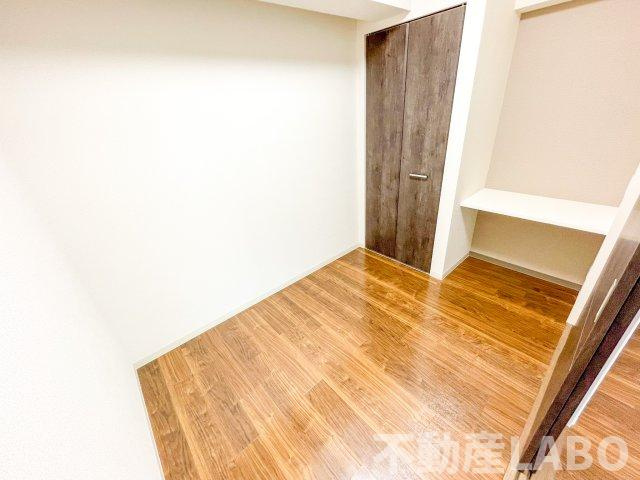 ベルンガーデン上本町の洋室