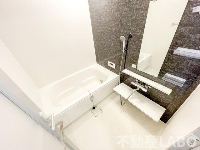 ベルンガーデン上本町の浴室