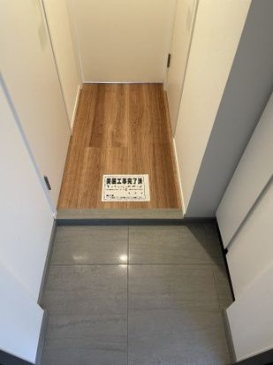 SYFORME　MONZEN-NAKACHOの玄関