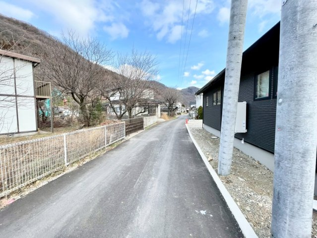 千曲市寂蒔の前面道路含む現地写真
