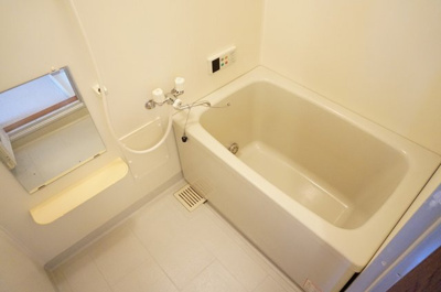 【浴室】 | リバーサイド２１ | 日々の暮らしに欠かせないお風呂です