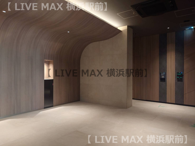 【エントランス】パークアクシス横浜伊勢佐木町通り