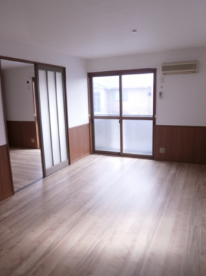 【居間・リビング】 | グランシャリオ堀川B棟