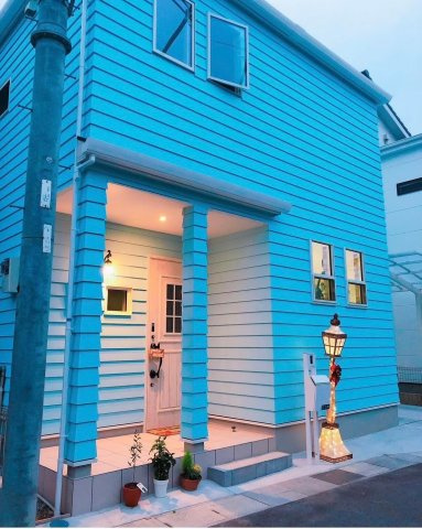 伯太町3丁目：中古一戸建ての外観|外観も気になるポイントですね。季節によって、飾りつけしたくなりますね。