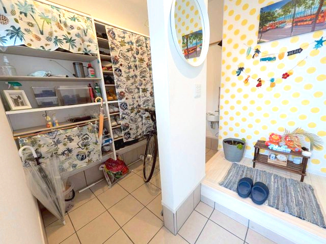 伯太町3丁目：中古一戸建ての玄関|毎日通る玄関はこちらです