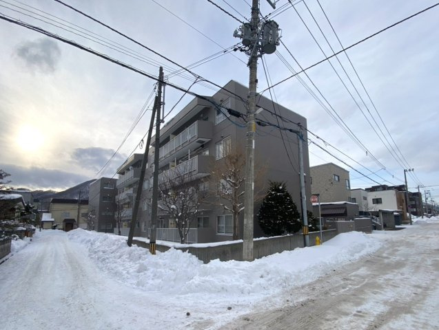 山の手ガーデンハイツA棟の外観