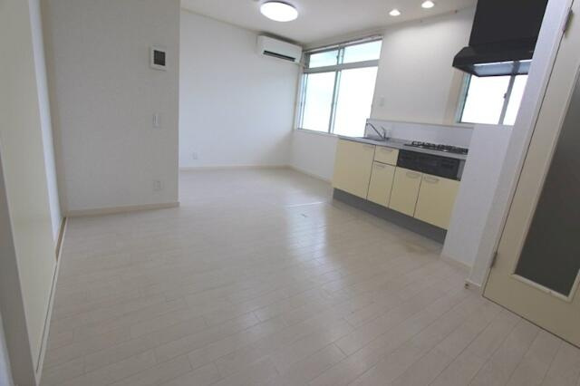 グリーンビューハウスＢ棟の内装